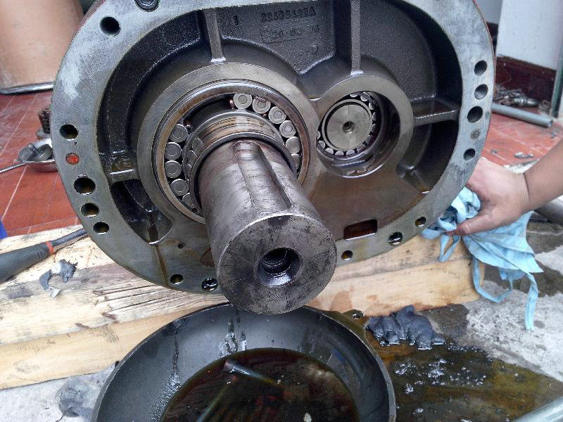 螺桿空壓機主機大修